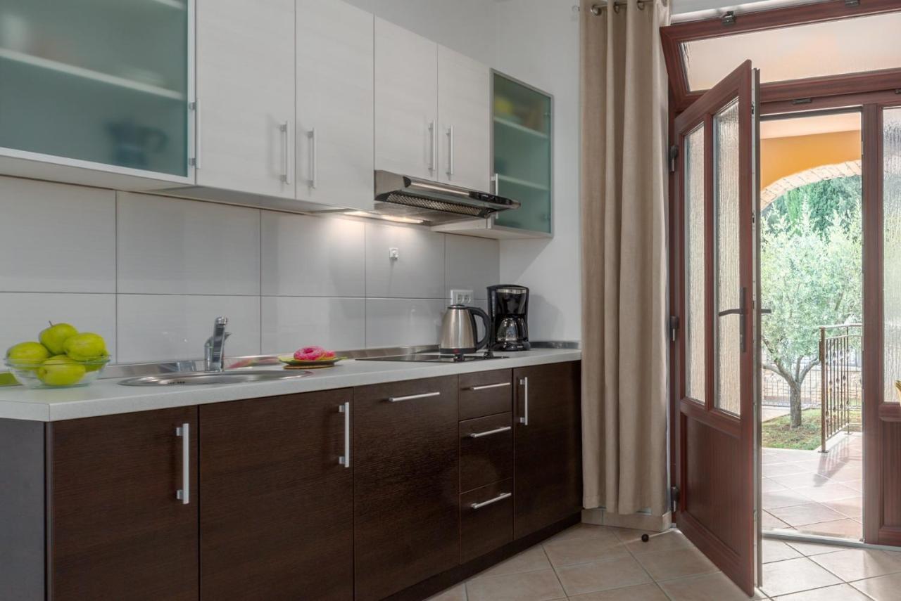 Studio Apartments Pinia-Marina Porec Luaran gambar
