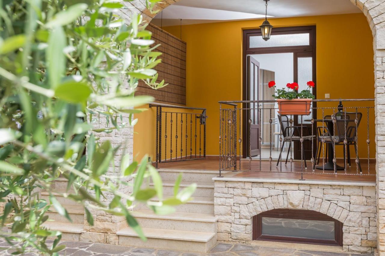 Studio Apartments Pinia-Marina Porec Luaran gambar